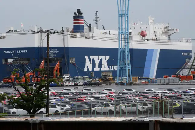 Japan’s trade deficit dwindles as exports continue to grow