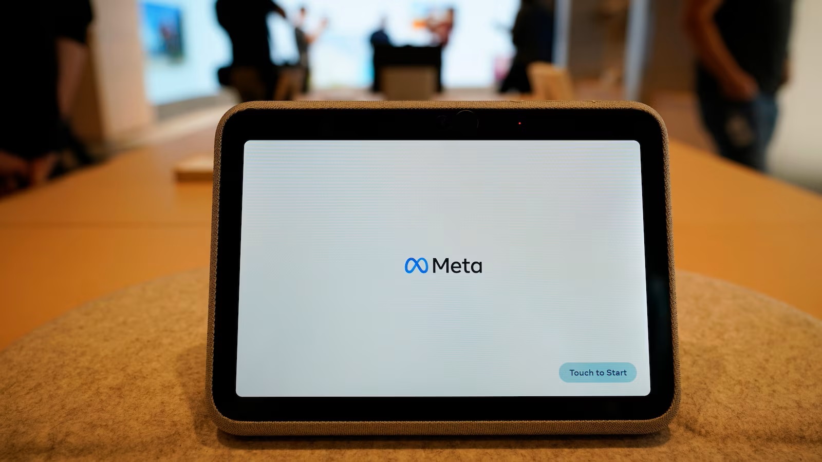 Meta posts sharp profit, revenue increase in Q4 thanks to cost cuts and advertising rebound